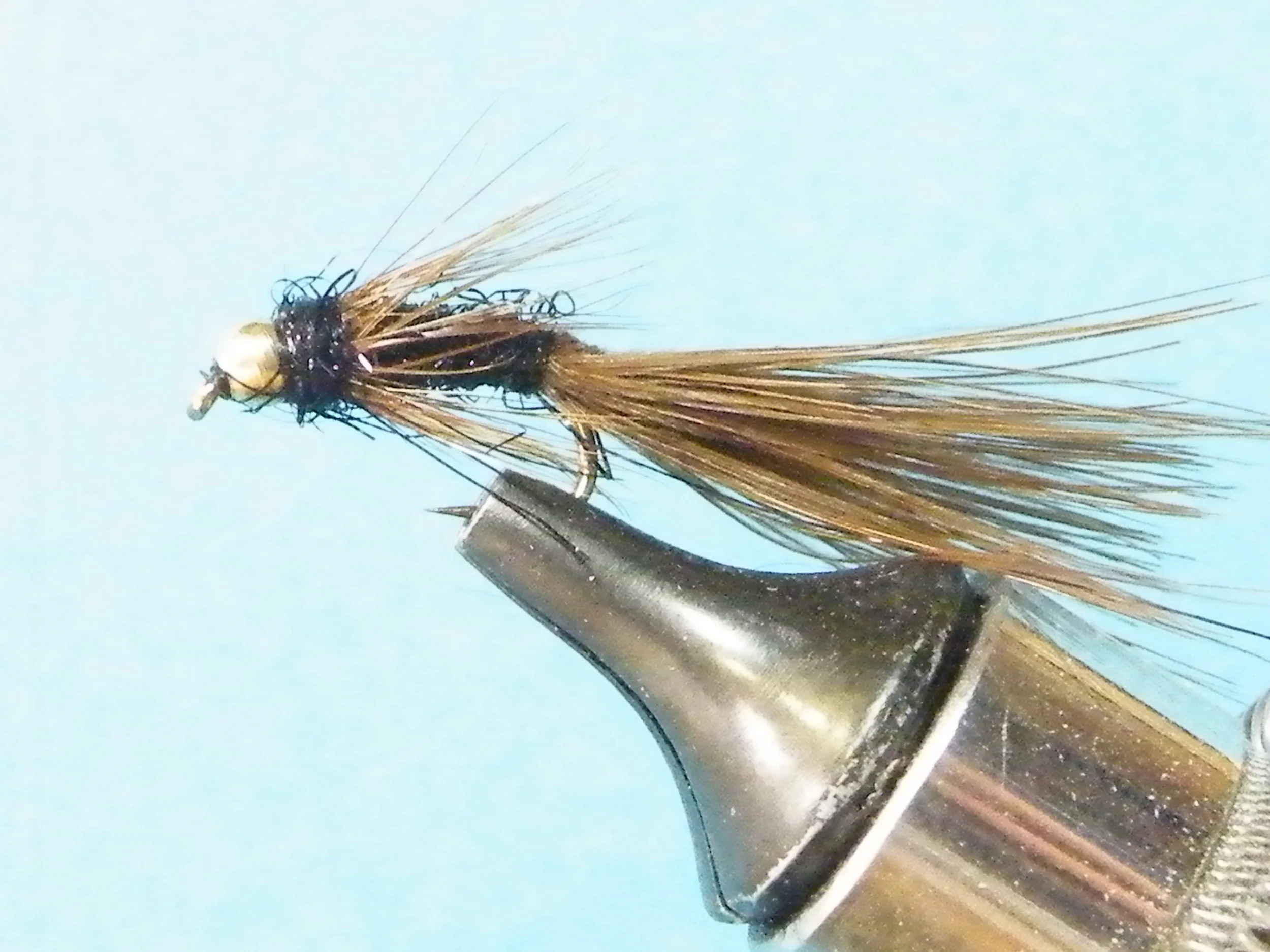 BROWN MONTANA MICRO LEECH BEAD HEAD.JPG