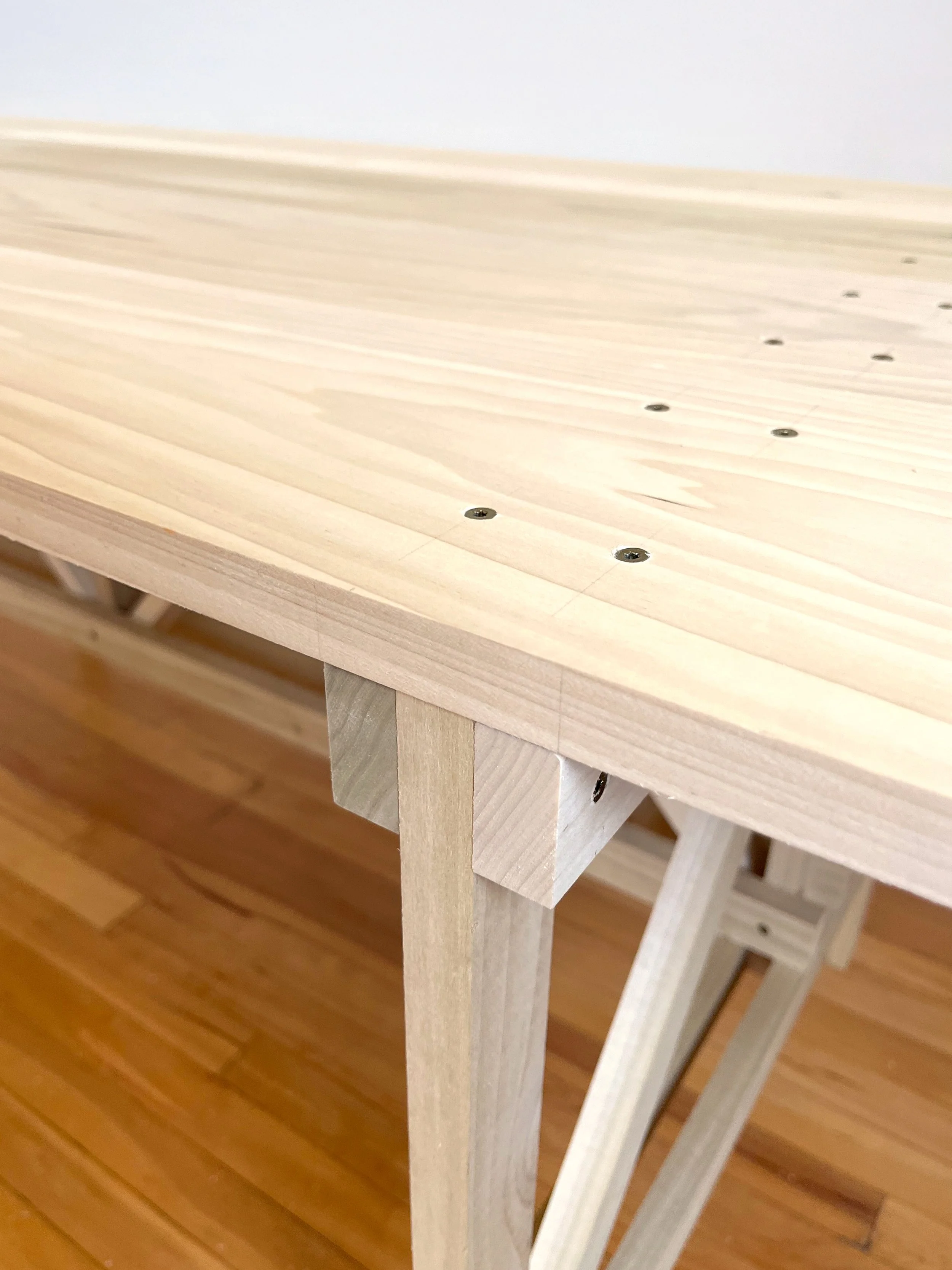 23_Enzo-Mari_Table_05.jpg