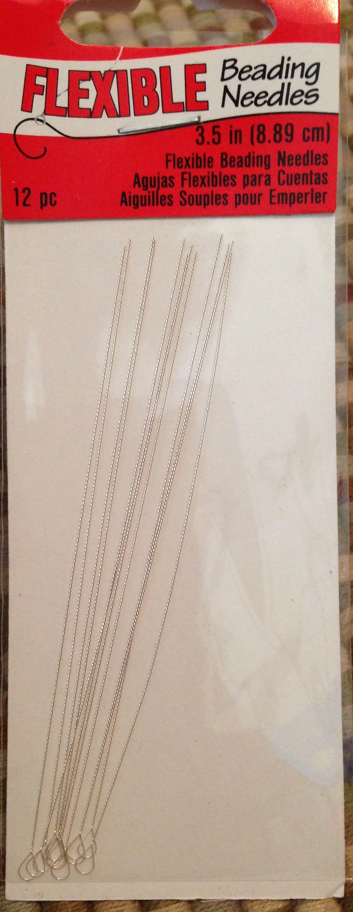 Twisted flexible beading needle