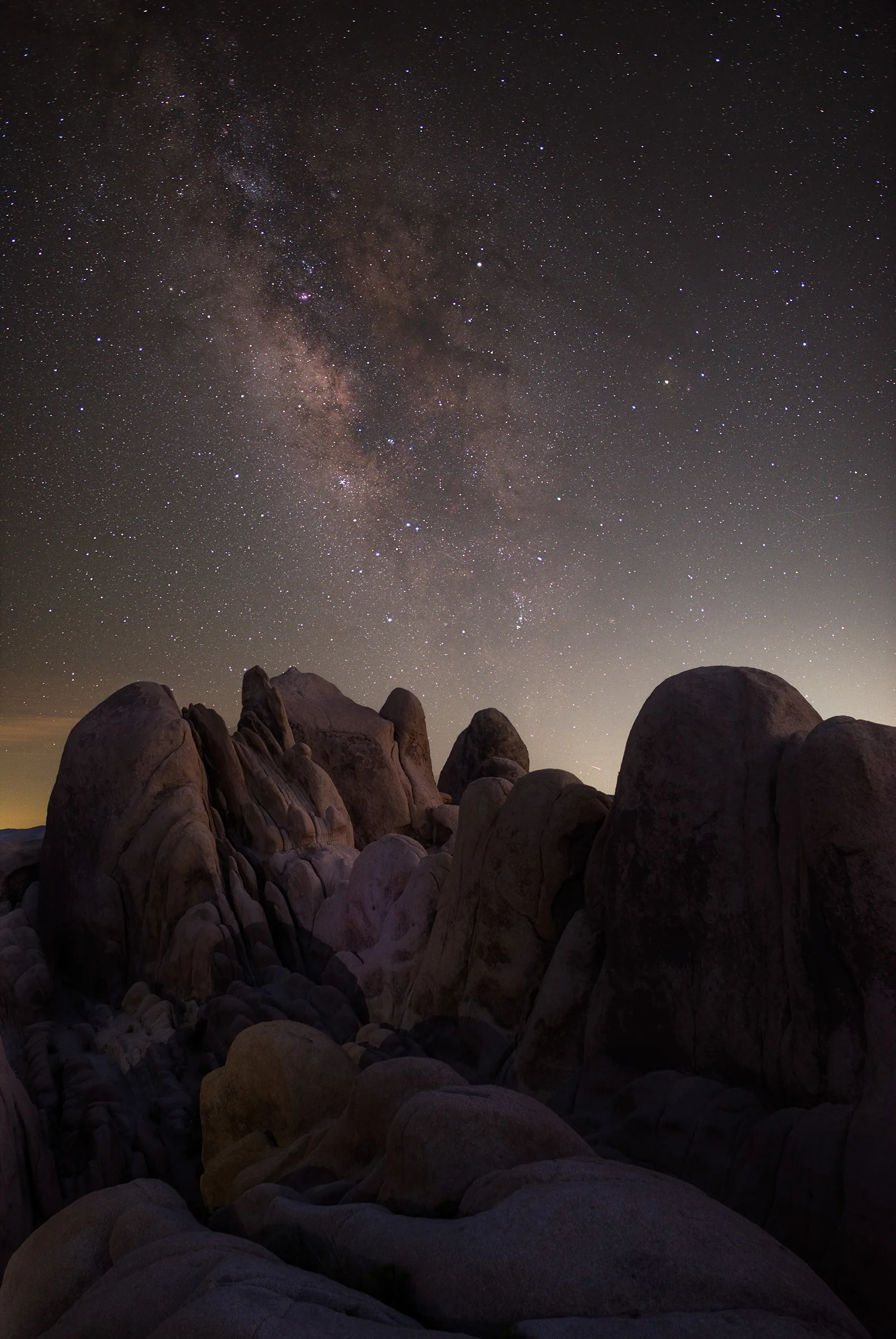 Arch Rock Fingers, close to Arch Rock at White Tank Campground.