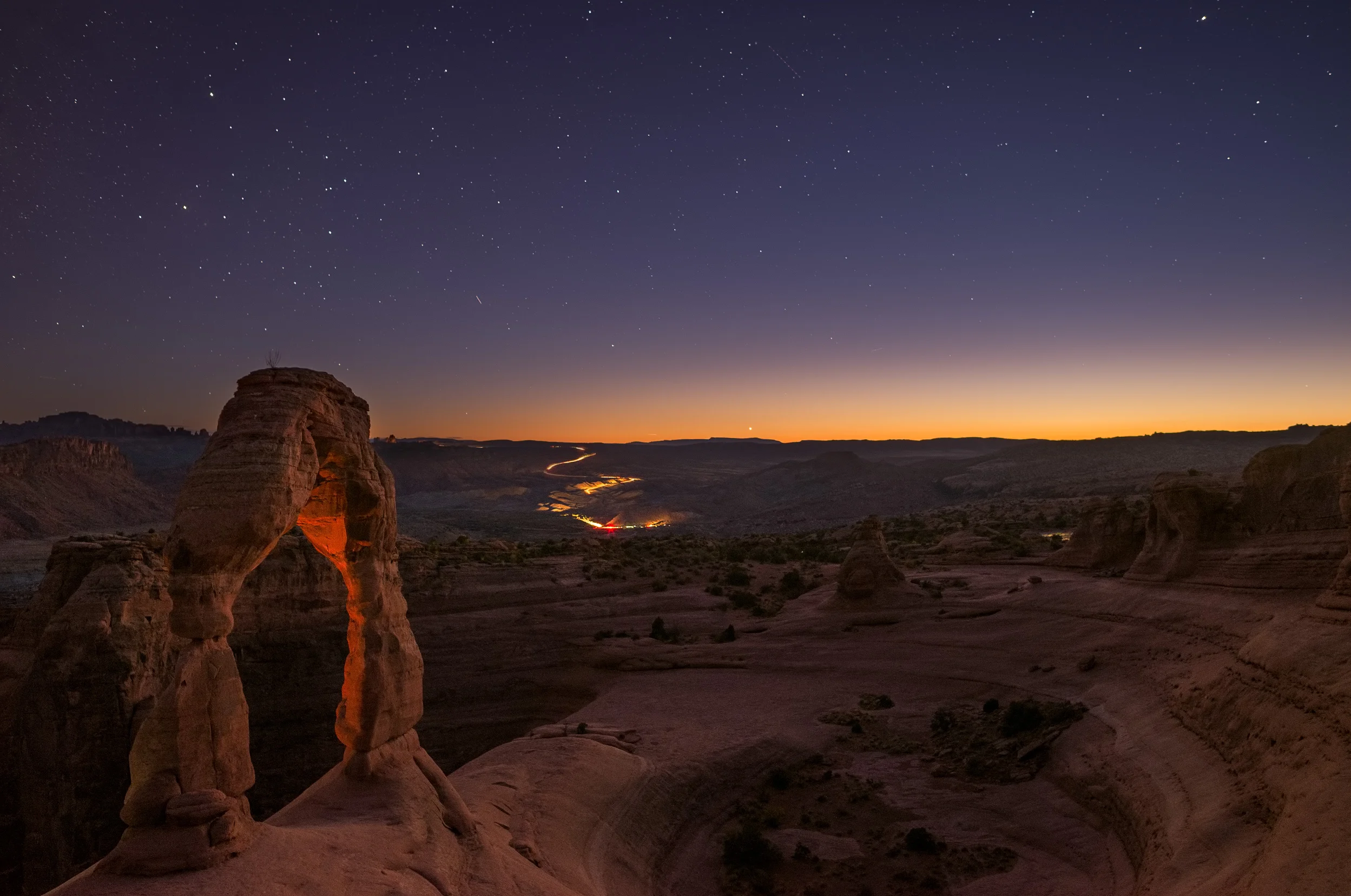 Just before twilight at Delicate Arch, Arches National Park, Utah.
