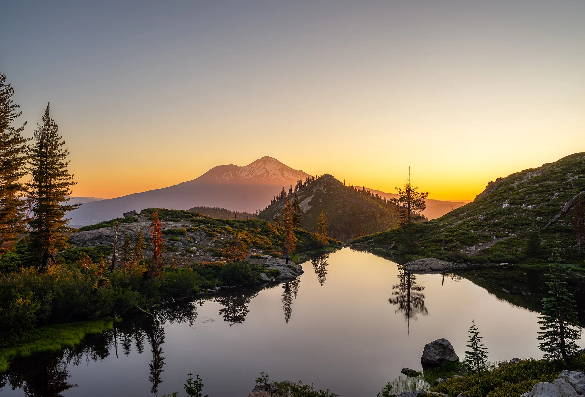 Higher up on Heart Lake at sunrise.