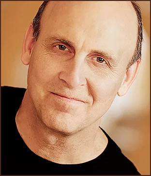 Pulitzer prize winning photojournalist and picture editor Mark Osler. Based in Denver, Colorado, Mark works and teaches across the country and around the world.