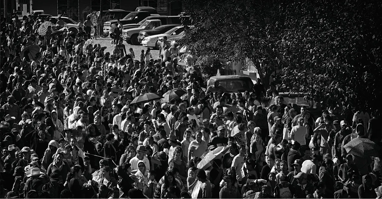 RF crowd, Mex.jpg