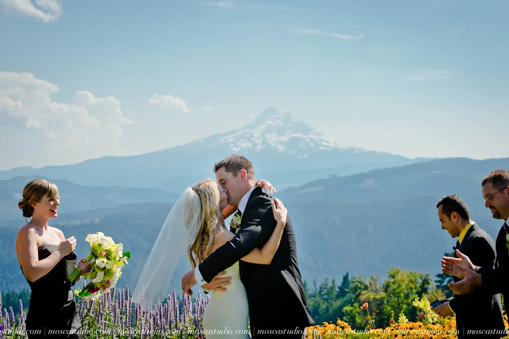 0065-moscastudio-gorge-crest-vineyard-wedding-photography-abraham-rebecca-81714.jpg