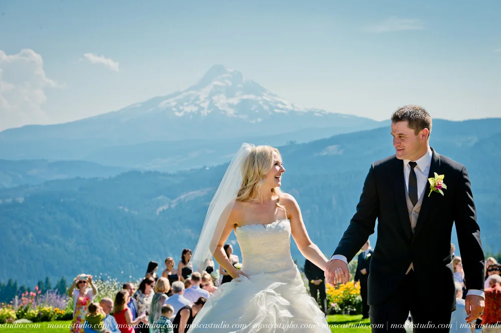 0068-moscastudio-gorge-crest-vineyard-wedding-photography-abraham-rebecca-81714.jpg