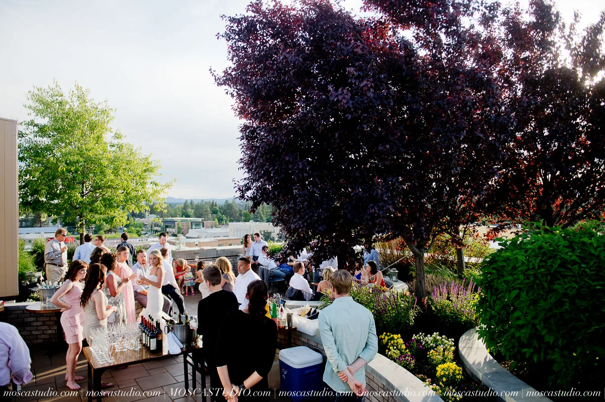 0656-MoscaStudio-Smith-Rock-State-Park-Bend-Wedding-20150620-SOCIALMEDIA.jpg