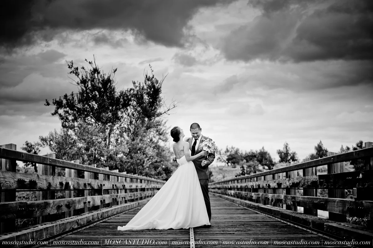0006-MoscaStudio-Brasada-Ranch-Bend-wedding-photography-20150711-WEB.jpg