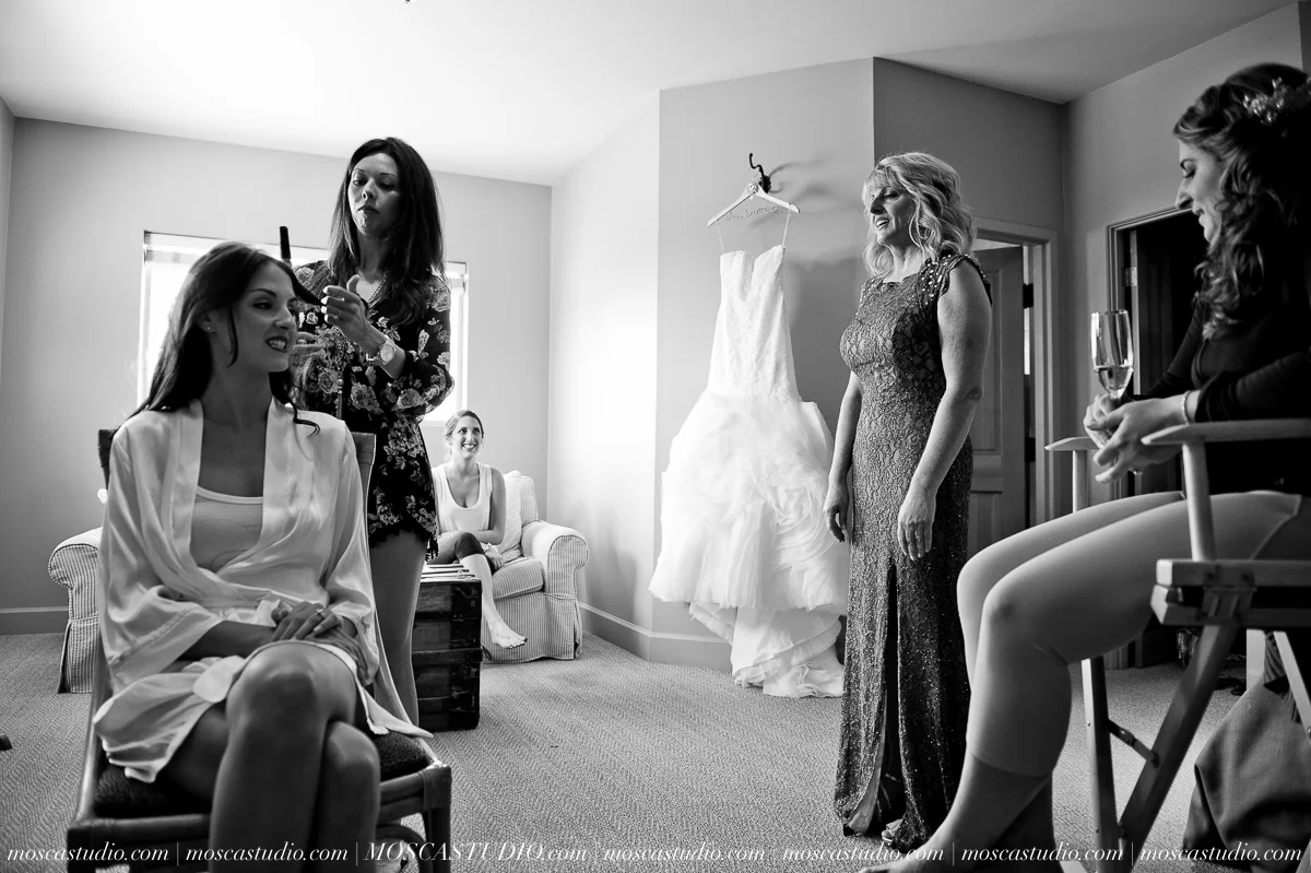 00370-MoscaStudio-LaurellBryce-Ramekins-Culinary-School-Sonoma-California-Wedding-20150919-SOCIALMEDIA-SOCIALMEDIA.jpg