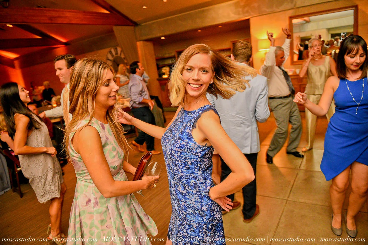 01820-MoscaStudio-LaurellBryce-Ramekins-Culinary-School-Sonoma-California-Wedding-20150919-SOCIALMEDIA-SOCIALMEDIA.jpg