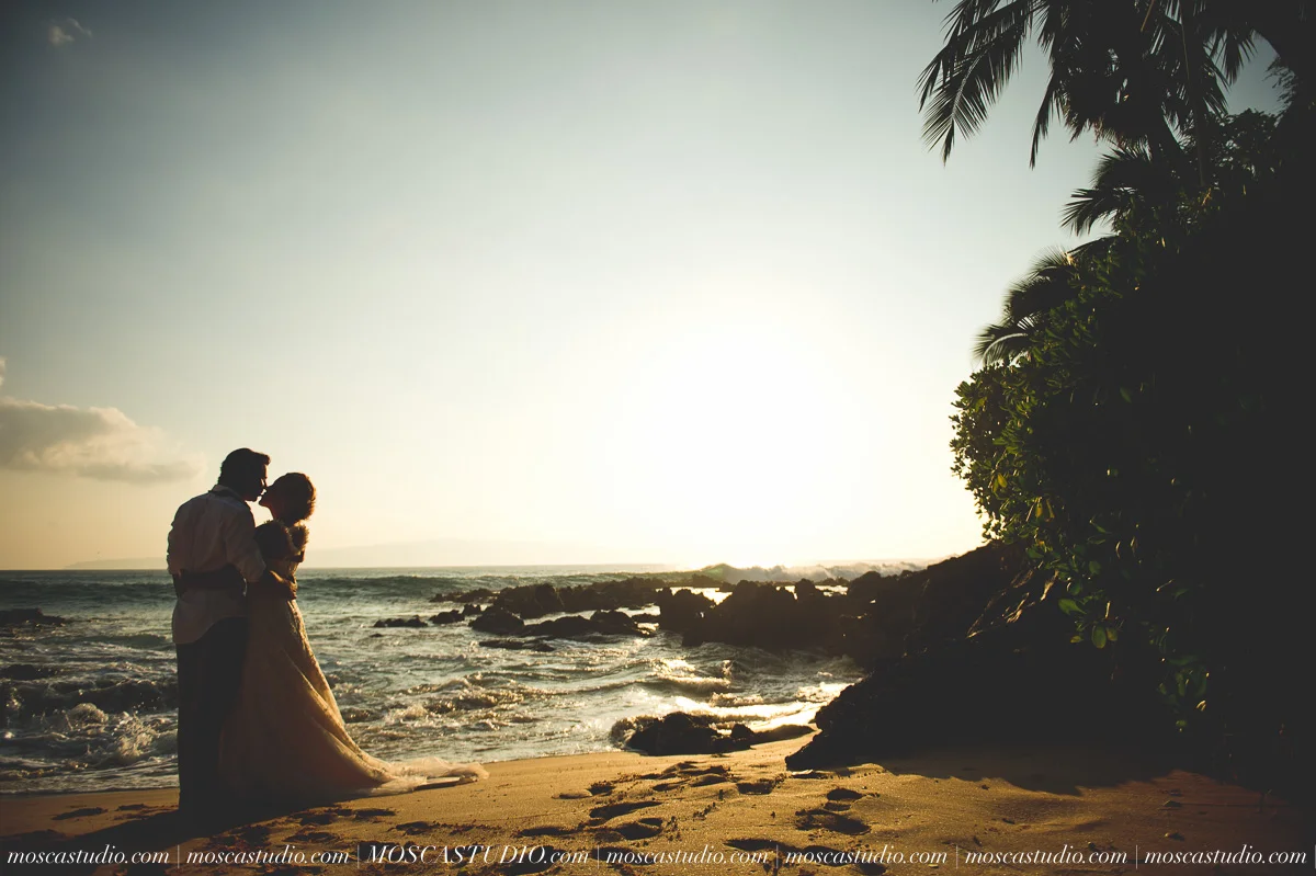 00474-MoscaStudio-AprilRyan-Maui-Hawaii-Wedding-Photography-20151009-SOCIALMEDIA.jpg