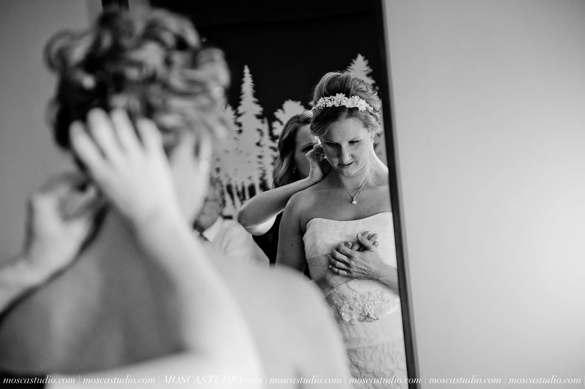 0068-MoscaStudio-Lake-Tahoe-Wedding-Photography-20150713-SOCIALMEDIA.jpg