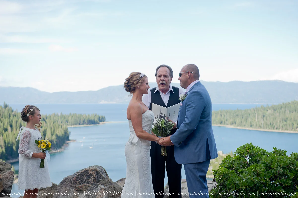 0173-MoscaStudio-Lake-Tahoe-Wedding-Photography-20150713-SOCIALMEDIA.jpg