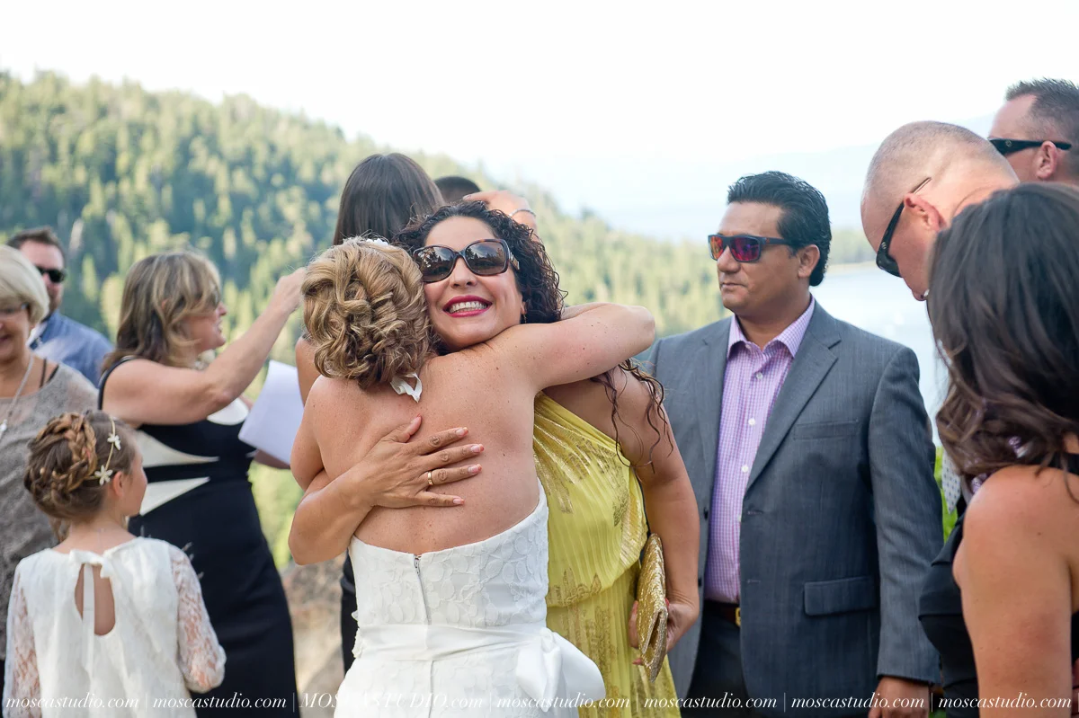 0213-MoscaStudio-Lake-Tahoe-Wedding-Photography-20150713-SOCIALMEDIA.jpg