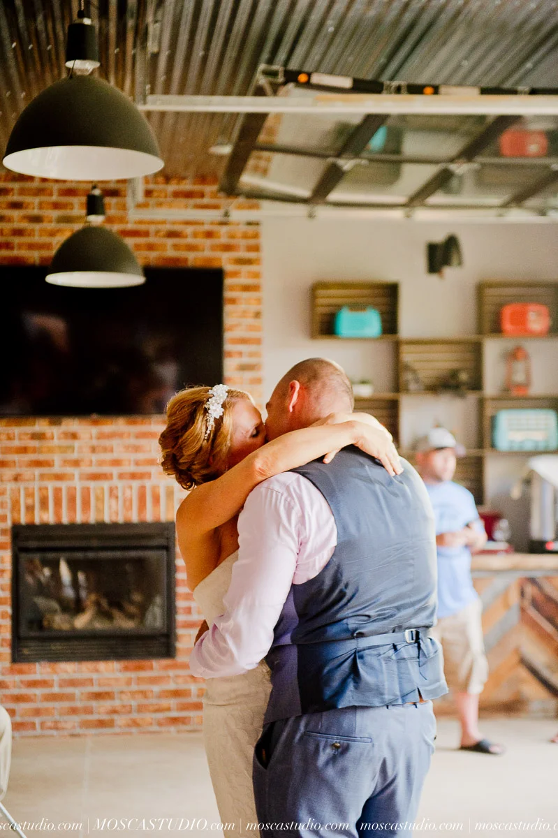 0371-MoscaStudio-Lake-Tahoe-Wedding-Photography-20150713-SOCIALMEDIA.jpg