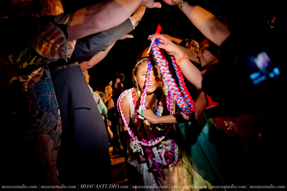 2178-MoscaStudio-Mt-Hood-Bed-and-Breakfast-Wedding-Photography-20150718-SOCIALMEDIA.jpg