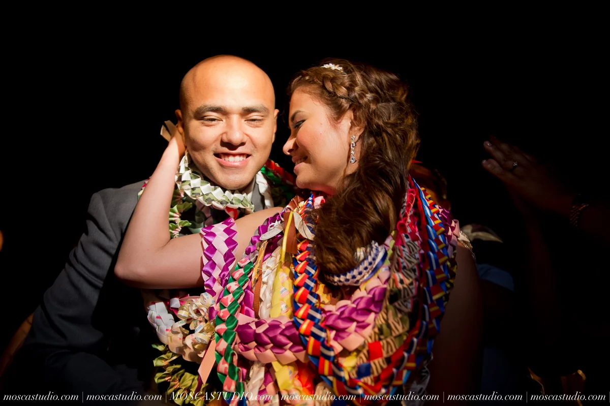2184-MoscaStudio-Mt-Hood-Bed-and-Breakfast-Wedding-Photography-20150718-SOCIALMEDIA.jpg