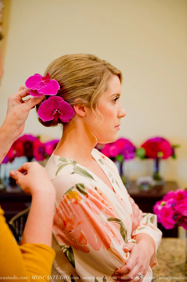 00183-MoscaStudio-AnnaSchuyler-Zenith-Vineyard-Wedding-Photography-20150919-SOCIALMEDIA.jpg
