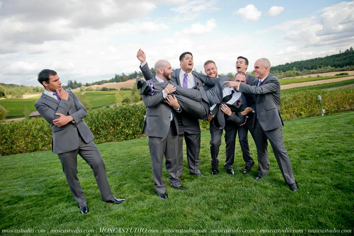 00668-MoscaStudio-AnnaSchuyler-Zenith-Vineyard-Wedding-Photography-20150919-SOCIALMEDIA.jpg