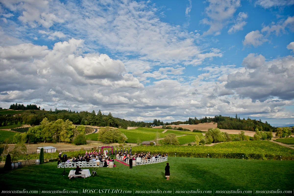 01017-MoscaStudio-AnnaSchuyler-Zenith-Vineyard-Wedding-Photography-20150919-SOCIALMEDIA.jpg