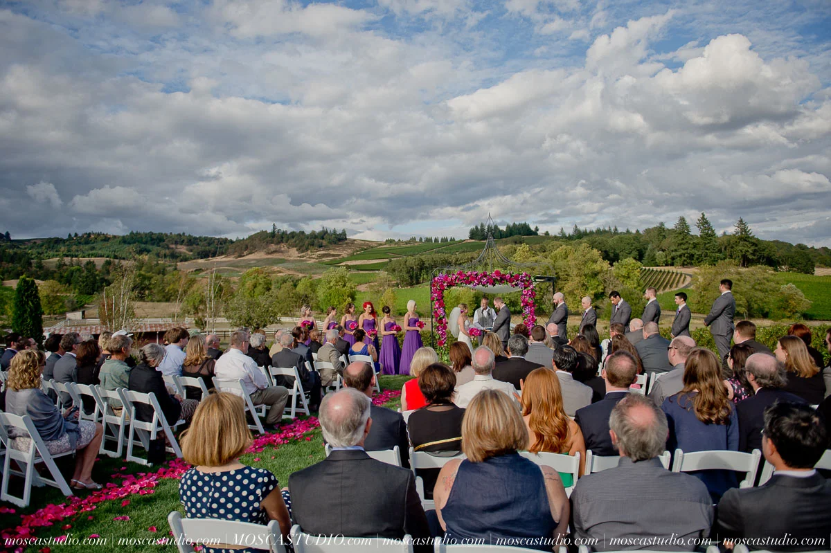 01019-MoscaStudio-AnnaSchuyler-Zenith-Vineyard-Wedding-Photography-20150919-SOCIALMEDIA.jpg