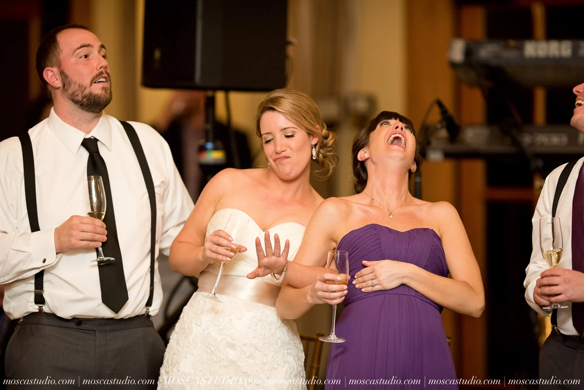 01518-MoscaStudio-AnnaSchuyler-Zenith-Vineyard-Wedding-Photography-20150919-SOCIALMEDIA.jpg