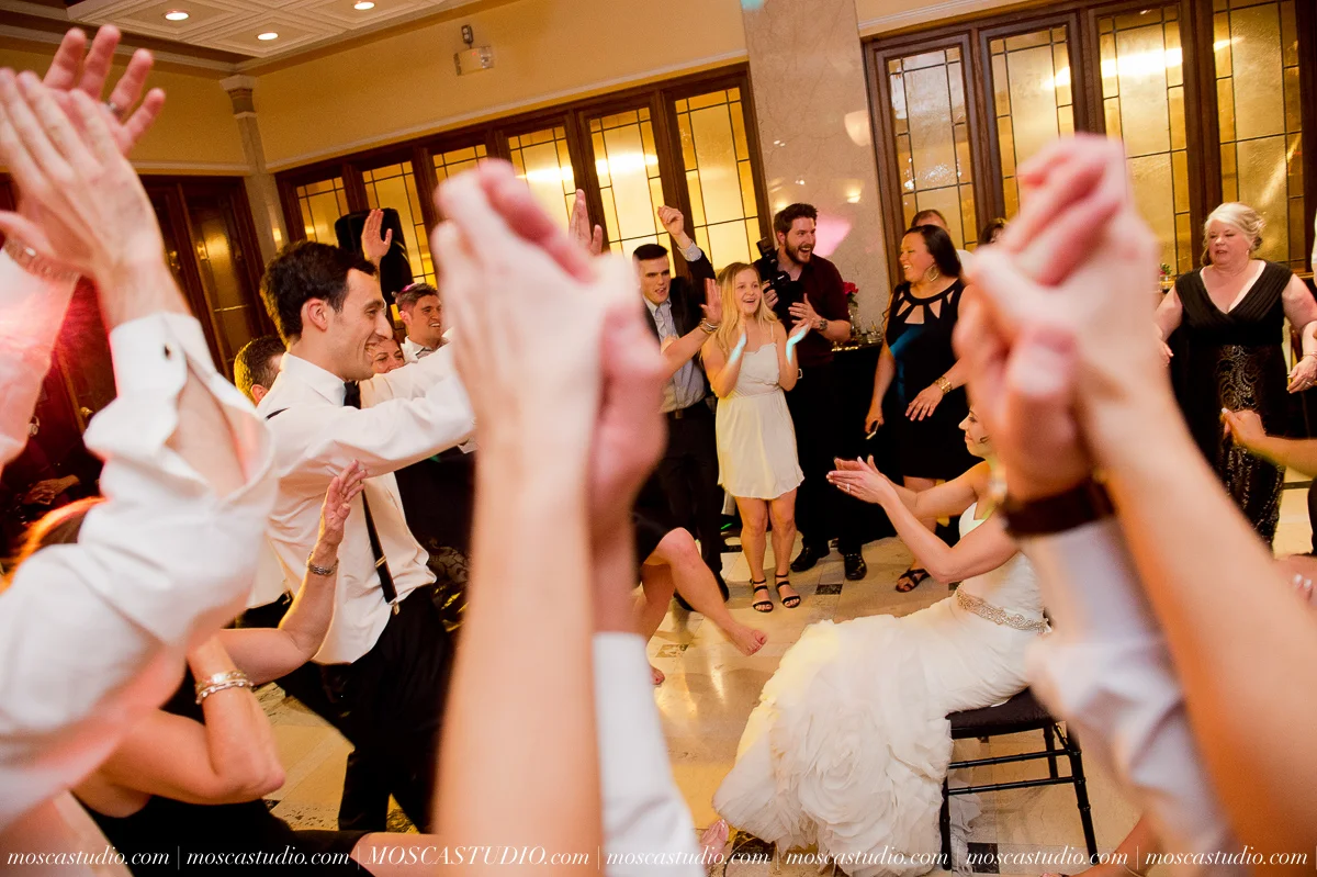 1241-portland-wedding-photography-MoscaStudio-20150530-PRINT-moscastudio-moscastudio-treasury-ballroom-portland-wedding-photography-20150530-WEB.jpg