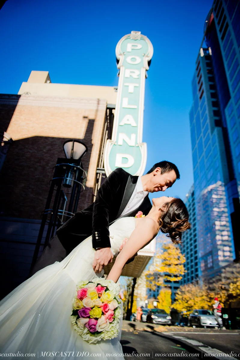 1623-MoscaStudio-fashion-bridal-portrait-session-portland-oregon-20151127-SOCIALMEDIA.jpg