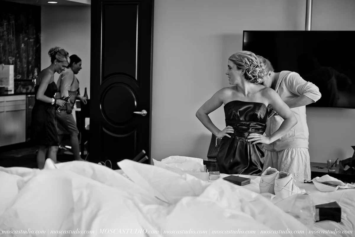 00203-MoscaStudio-spokane-wedding-photography-jellymart-20150919-SOCIALMEDIA.jpg