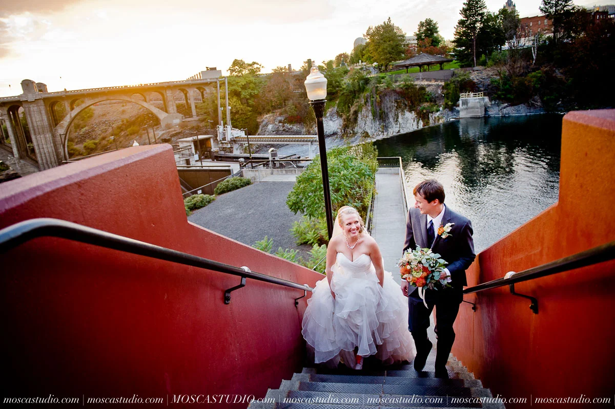 00870-MoscaStudio-spokane-wedding-photography-jellymart-20150919-SOCIALMEDIA.jpg