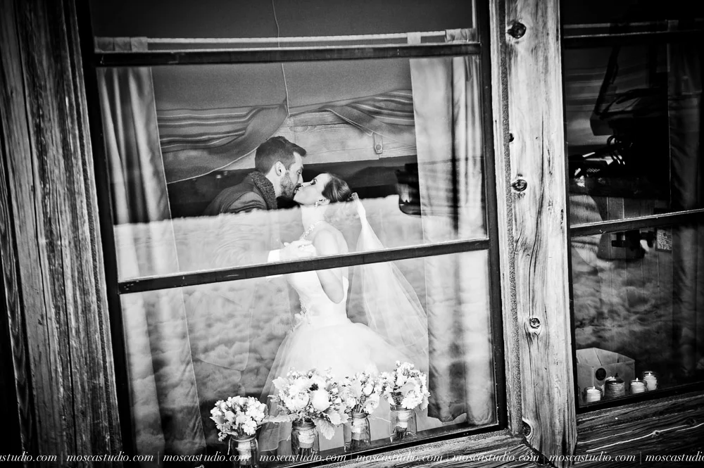 © http://www.moscastudio.com