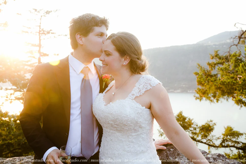 Alice & Dave | 8.16.2014 | Columbia Gorge Hotel Wedding | Images by http://MoscaStudio.com #moscastudio