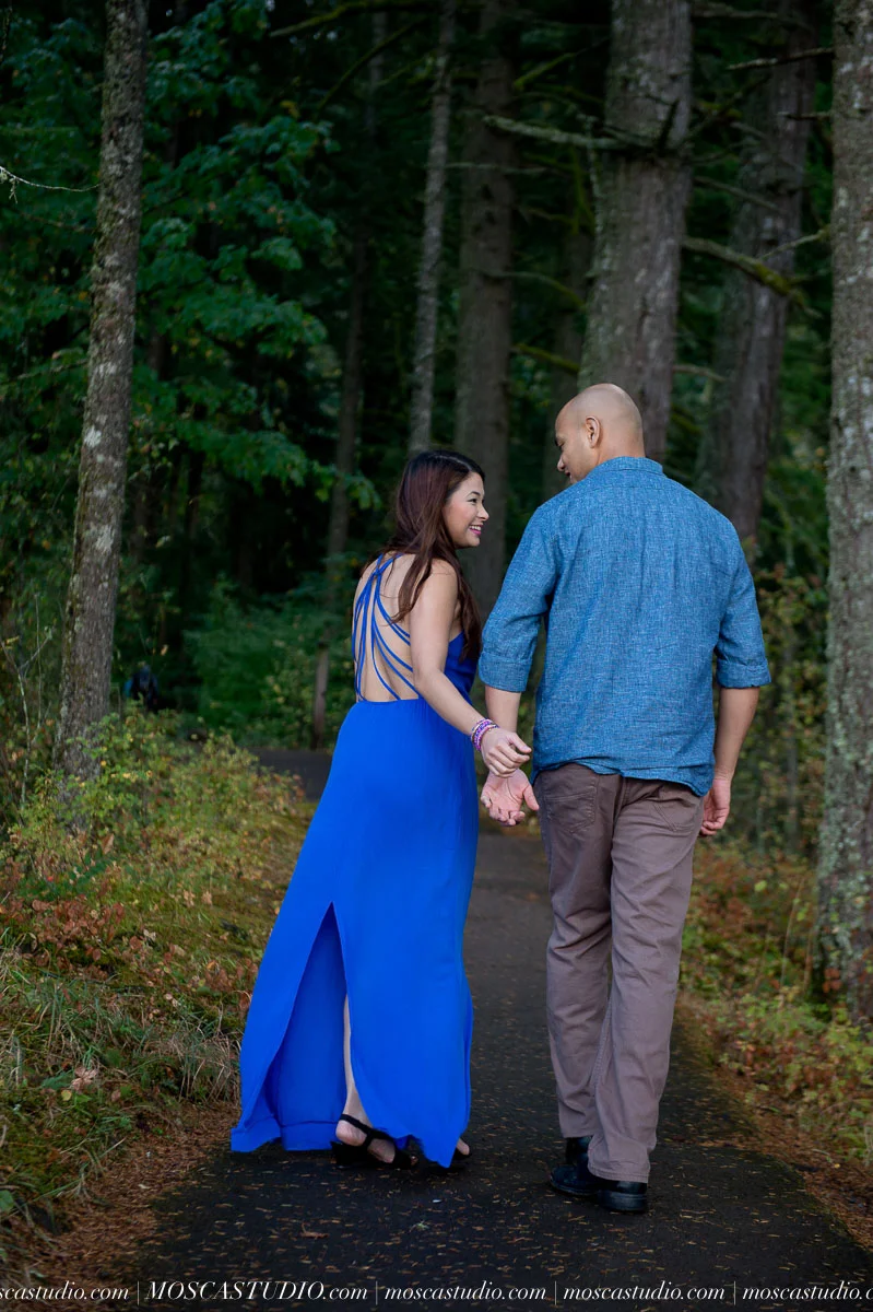 00205-MoscaStudio-Mt-Hood-Bed-Breakfast-Wedding-Photography-Alfrista-20150718-SOCIALMEDIA.jpg