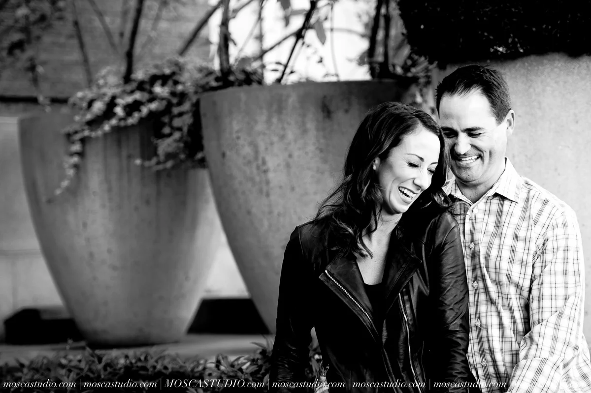 00020-MoscaStudio-Brandy-Mark-Portland-engagement-session-20150305-SOCIALMEDIA.jpg