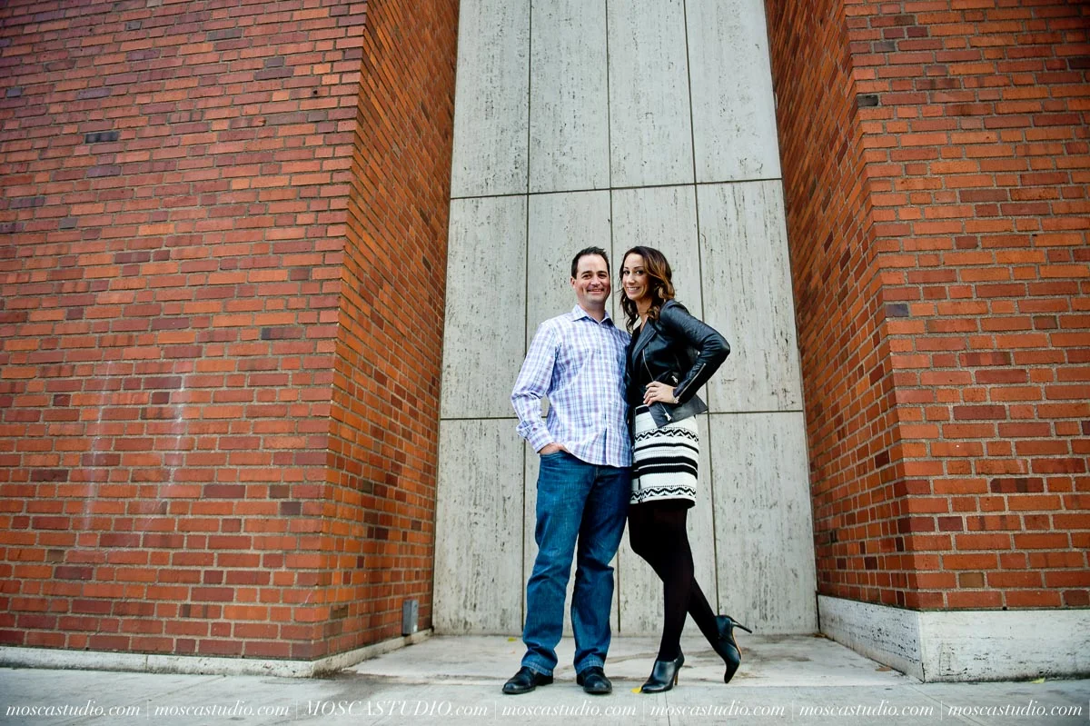 00204-MoscaStudio-Brandy-Mark-Portland-engagement-session-20150305-SOCIALMEDIA.jpg