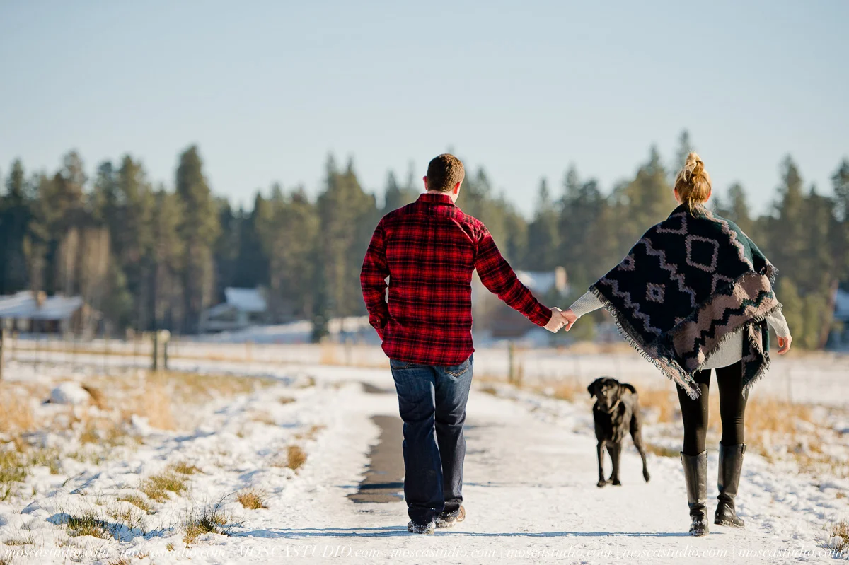 00317-MoscaStudio-black-butte-ranch-winter-engagement-session-20151008-SOCIALMEDIA.jpg