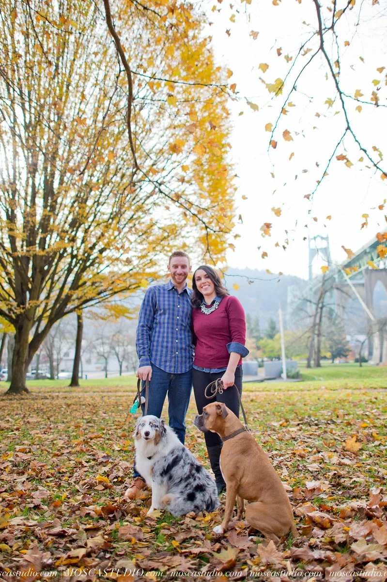 00032-Becky-Brian-portland-fall-engagement-session-20151122-SOCIALMEDIA.jpg
