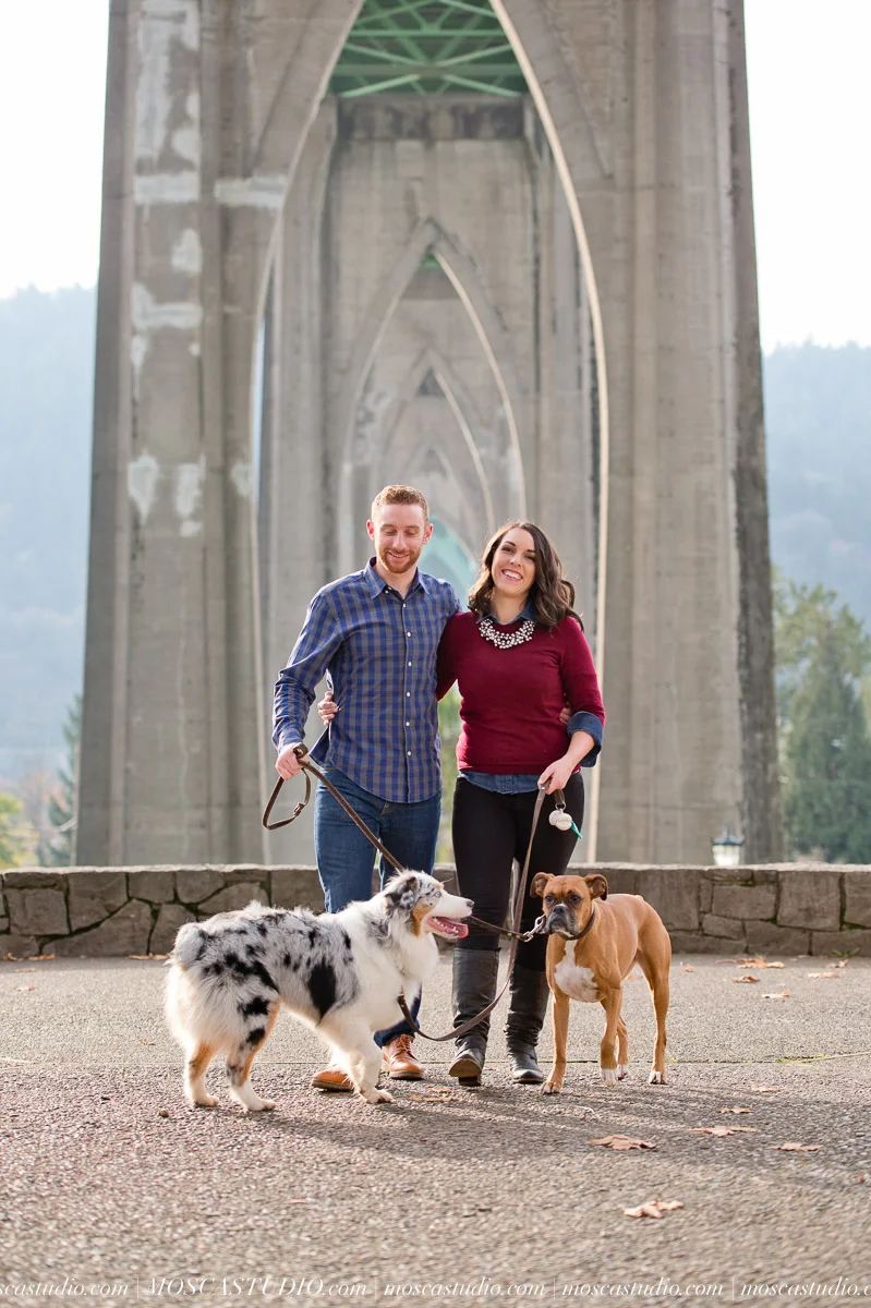 00091-Becky-Brian-portland-fall-engagement-session-20151122-SOCIALMEDIA.jpg