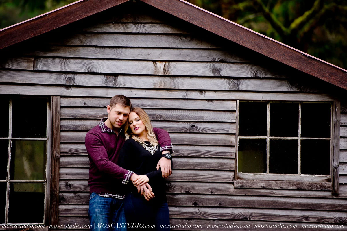 00032-MoscaStudio-Oregon-Coast-Engagement-Session-20160625-SOCIALMEDIA.jpg
