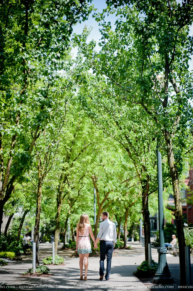 Sarah & Dustin | 5.25.2014 Wedding Day | Silcox Hut, Mt Hood, Oregon | Images by http://MoscaStudio.com #moscastudio