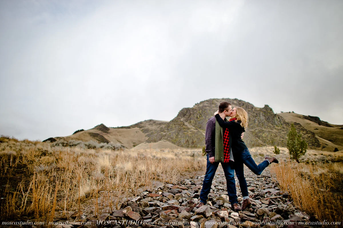 8338-moscastudio-eastern-oregon-engagement-session-20160917-SOCIALMEDIA.jpg