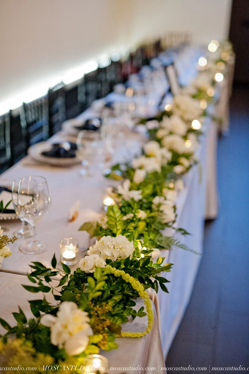 01148-MoscaStudio-Brandy-Mark-Portland-Wedding-Photography-20160305-SOCIALMEDIA.jpg
