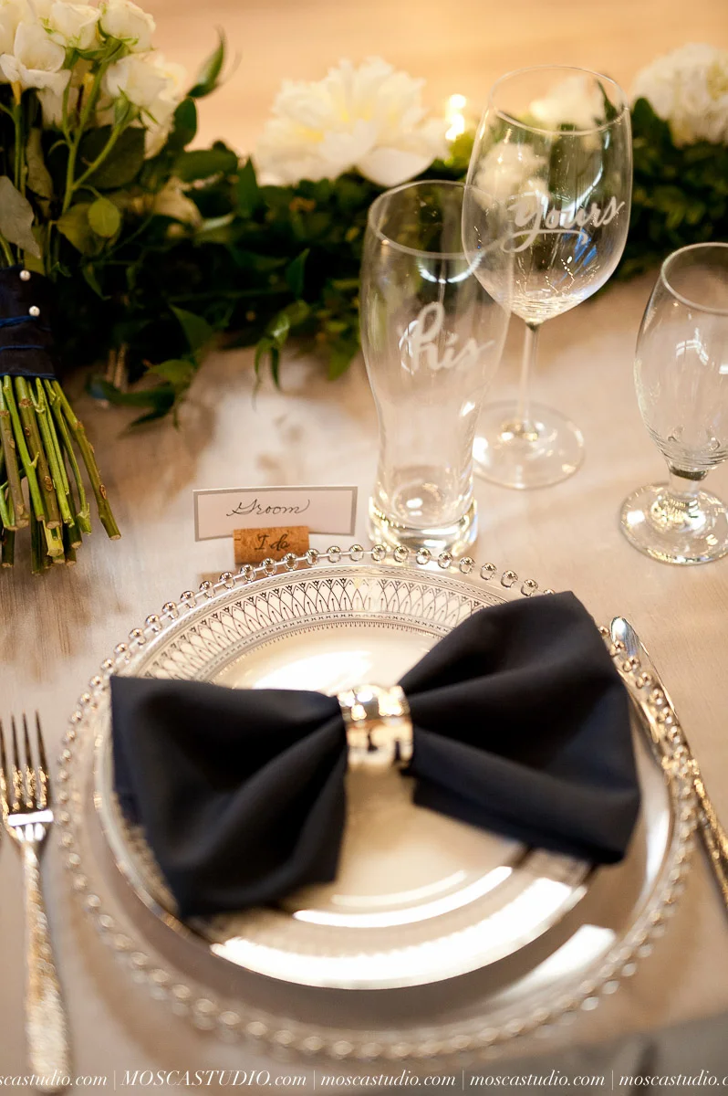 01173-MoscaStudio-Brandy-Mark-Portland-Wedding-Photography-20160305-SOCIALMEDIA.jpg