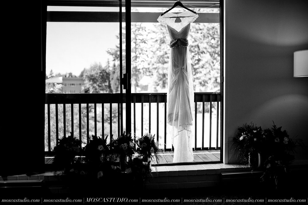 00025-moscastudio-lake-oswego-wedding-20160924-SOCIALMEDIA.jpg