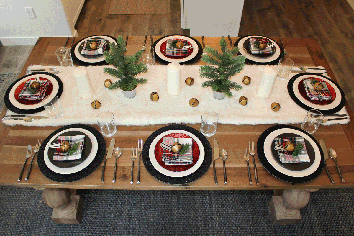 tablescape.gif