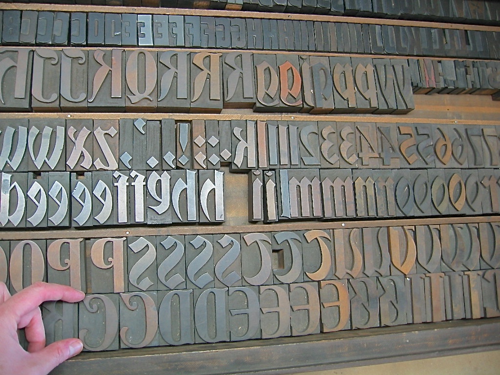 A fabulous wood type called "Bradley" that we are glad to care for and print with here at the Press.