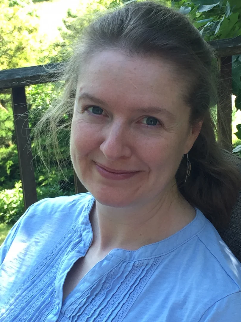 EmilyHancockAuthorPhoto SMALL.JPG