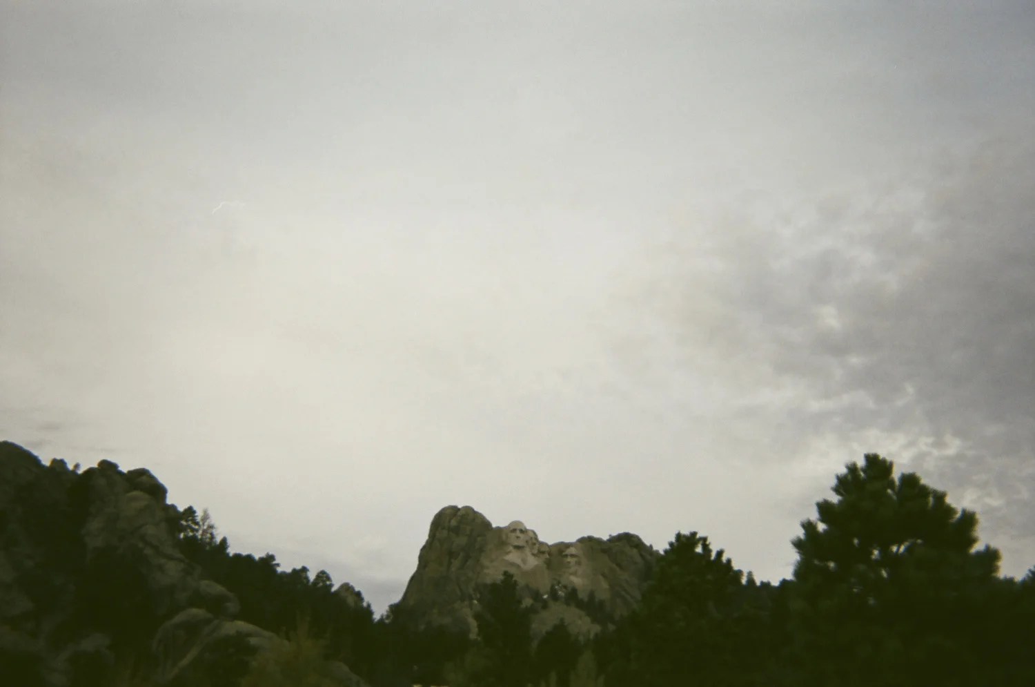 A0024_2a.jpg