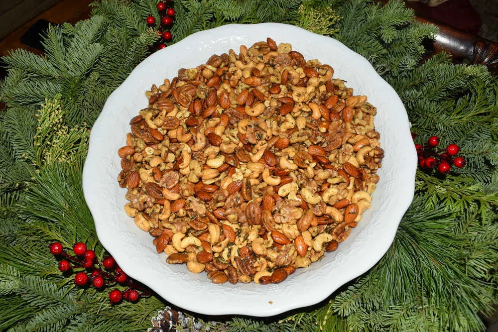 Spicy Herb Roasted Nuts