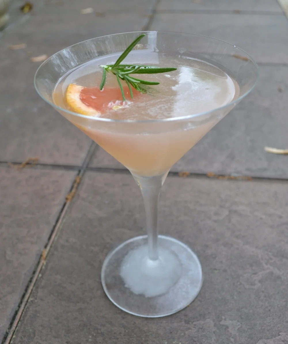 Grapefruit St. Germain Cocktail